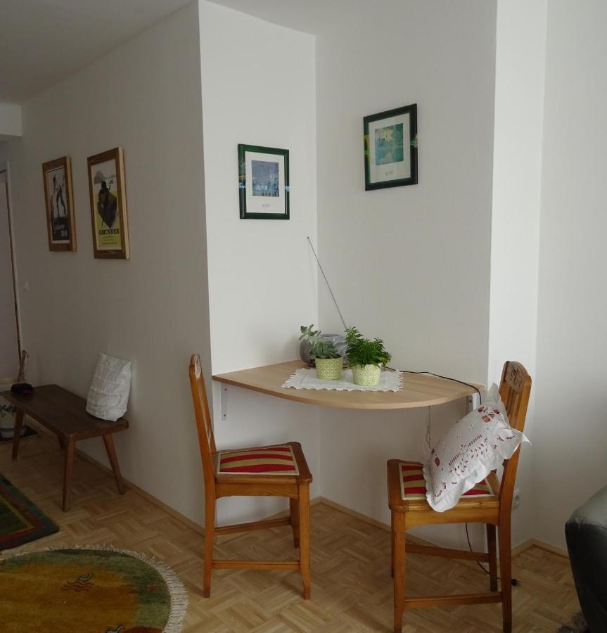 Homely Apartment In The Center With Garden View Gmunden Zewnętrze zdjęcie