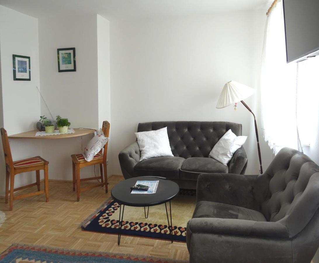 Homely Apartment In The Center With Garden View Gmunden Zewnętrze zdjęcie